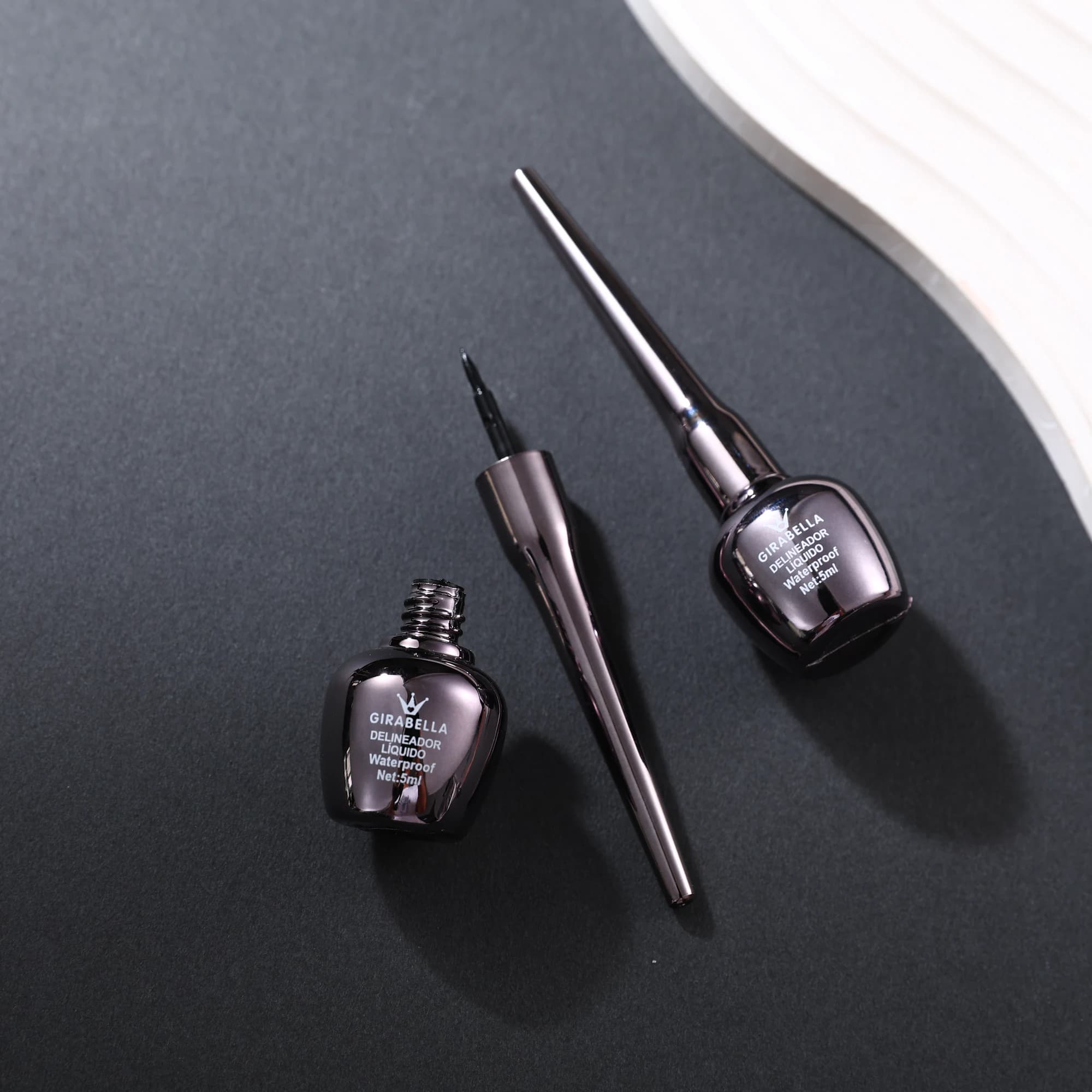 Black Liquid Eyeliner 3