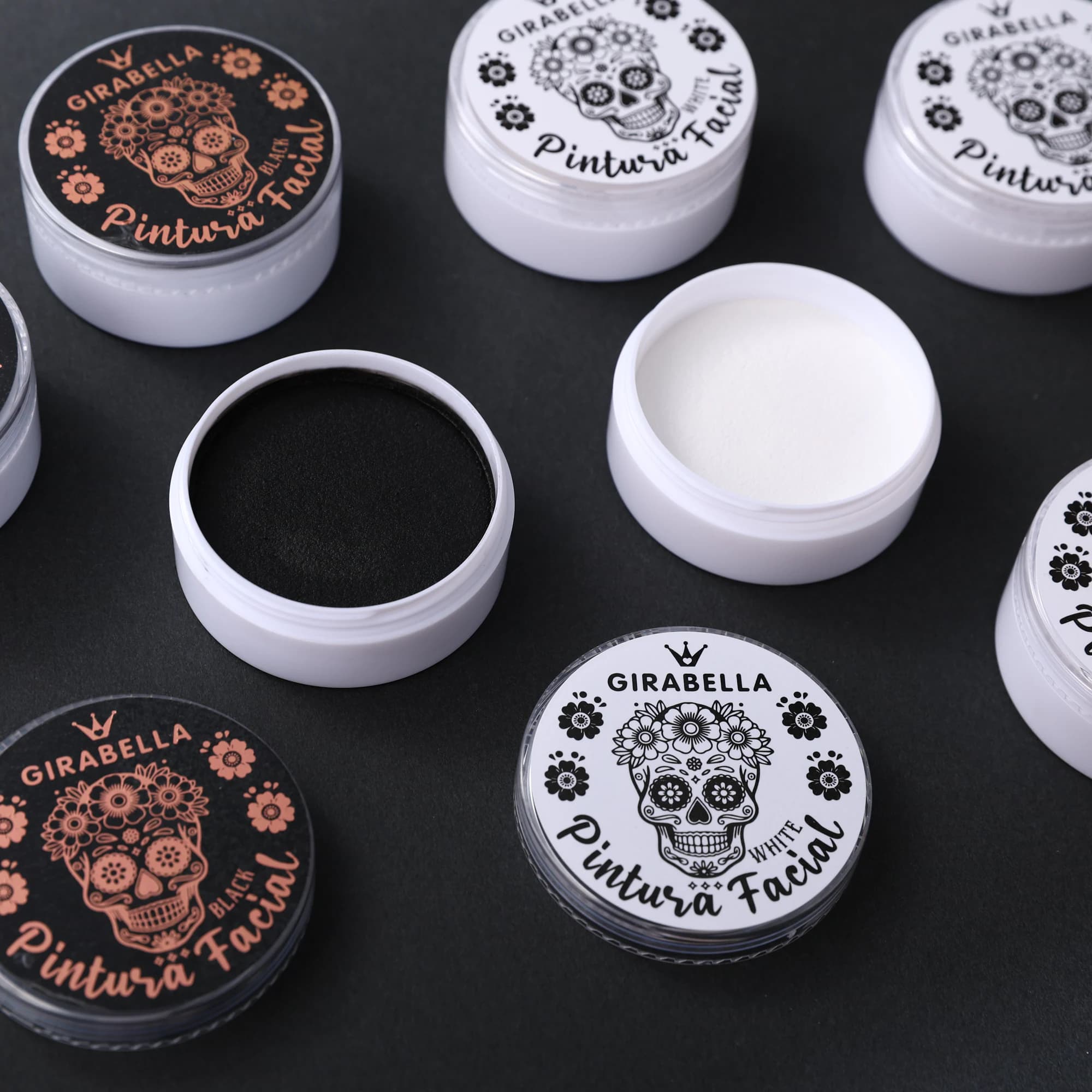 Black & White Makeup Base Duo 5